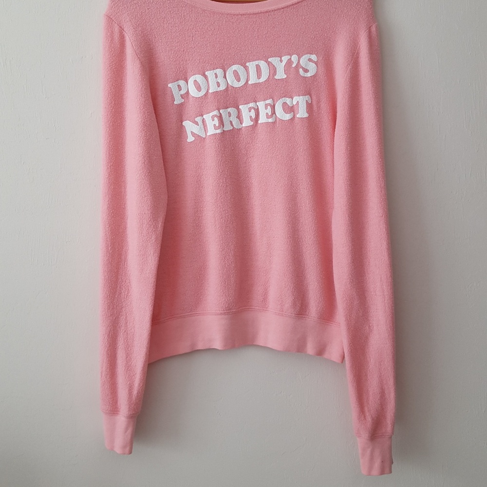 NWOT WILDFOX "POBODY'S NERFECT" PINK JUMPER - Picture 4 of 4